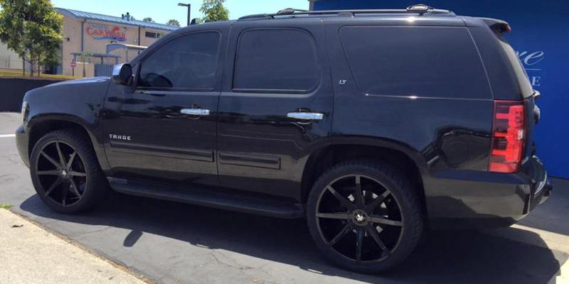 Chevrolet Tahoe with DUB 1-Piece Push - S110 